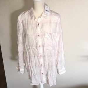 Free People crinkle pink plaid button up top
